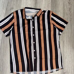Men's Black & Orange Vertical Stripe Short Sleeve Button-Down Shirt